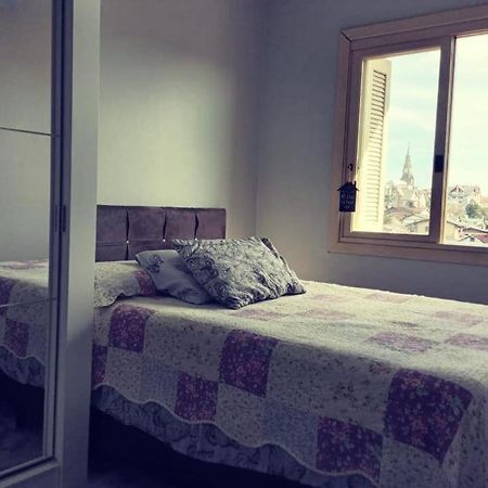 Apartamento A 3Min Do Centro 카넬라 외부 사진