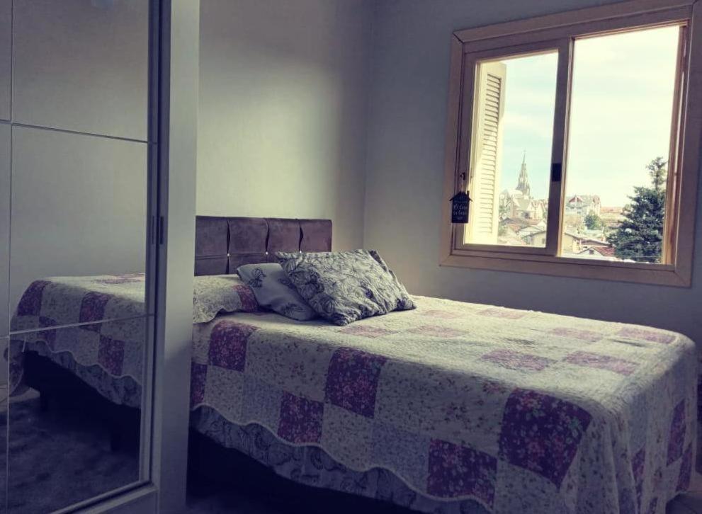 Apartamento A 3Min Do Centro 카넬라 외부 사진